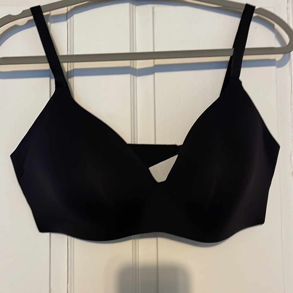 KNIX WingWoman Bra, Size 7, NWT, Black